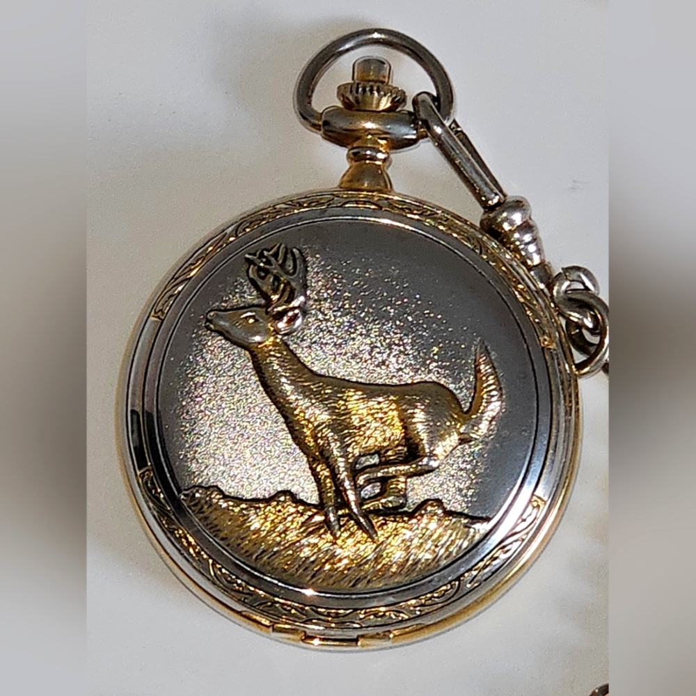 Vintage MAJESTI Pocket Watch W/ Chain. Deer Hunting Quartz  Silver Gold  Tone